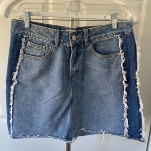En Crème Denim two toned side fringe jean skirt